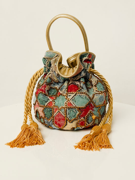 BOUCHER BUCKET BAG ZAIDIN