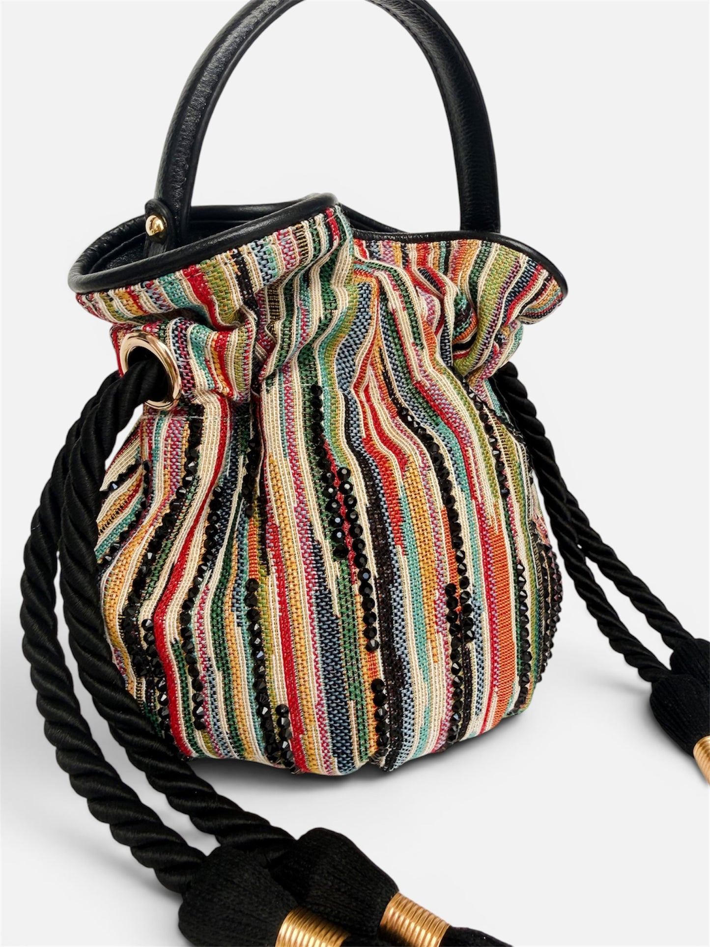 BOUCHER BUCKET BAG RAYAS NEGRO
