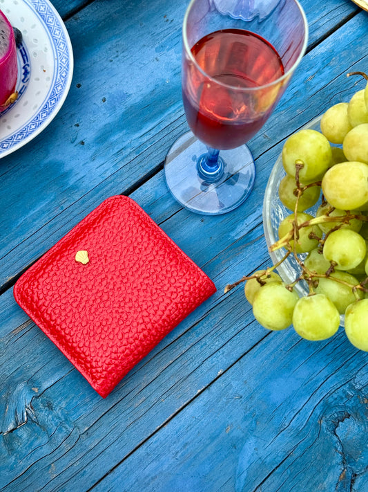 Red Alice Wallet