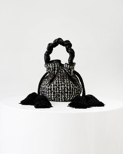 BOUCHER ADELE NUIT DORÉE