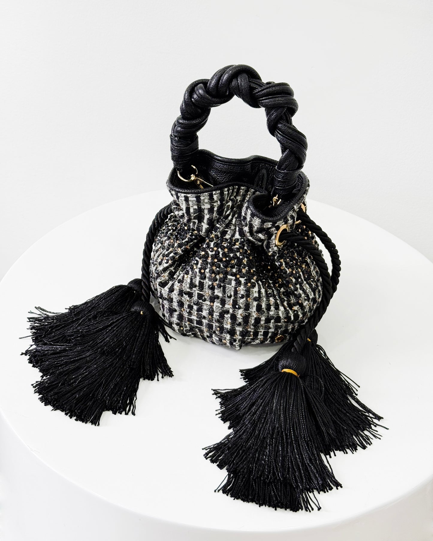 BOUCHER ADELE NUIT DORÉE