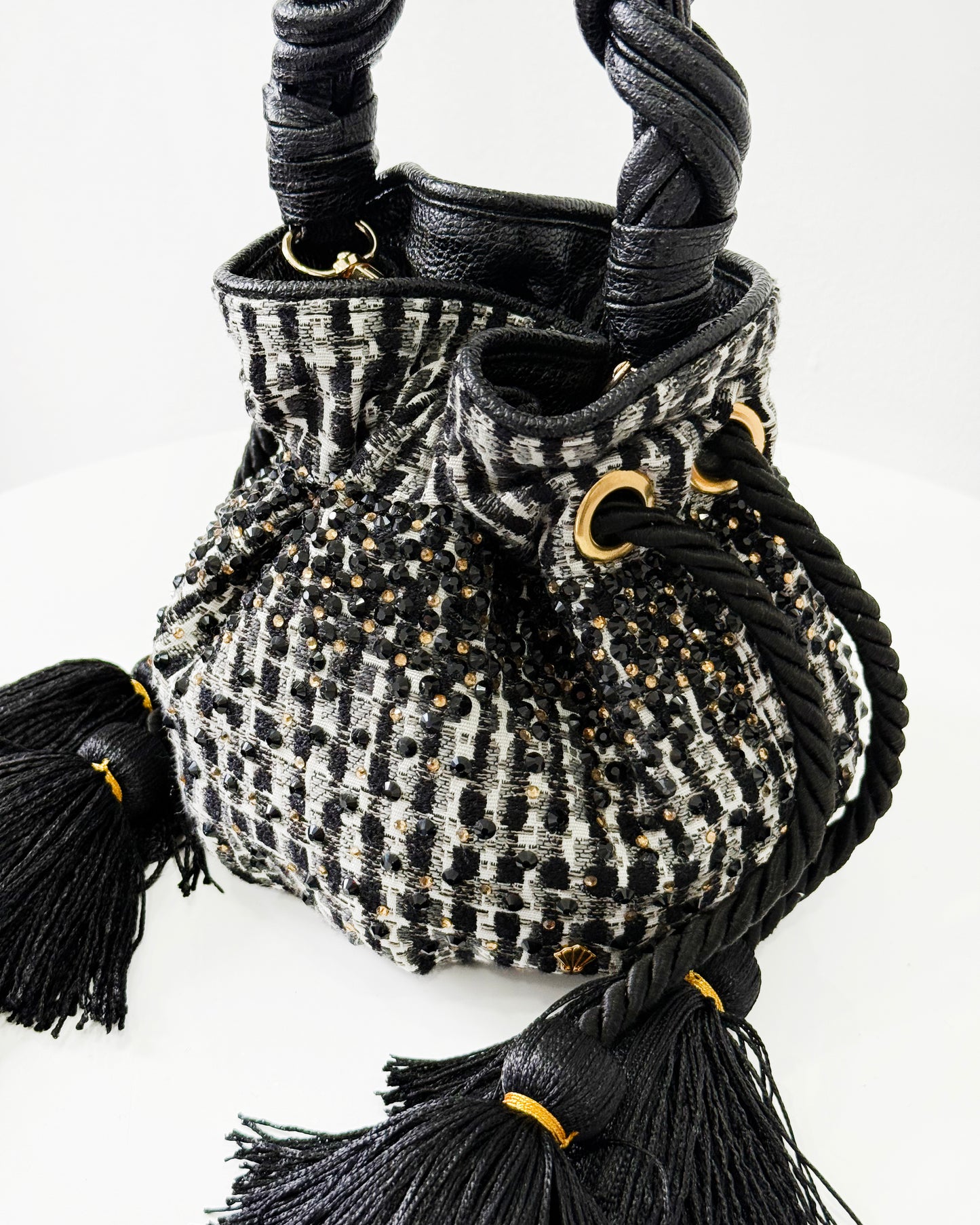 BOUCHER ADELE NUIT DORÉE