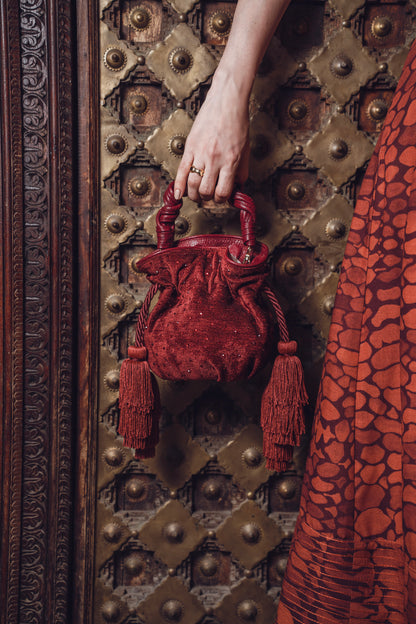 BOUCHER BUCKET BAG AMEERA