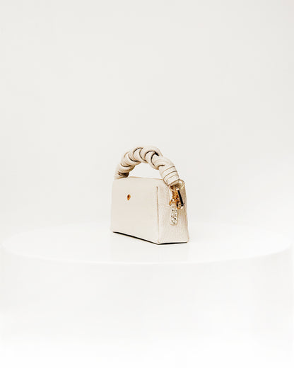 COSMO RÁVENA MARFIL