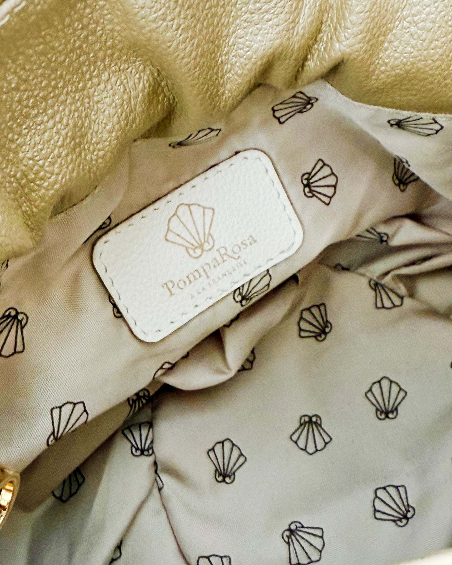 BOUCHER BUCKET BAG FLORES BEIGE