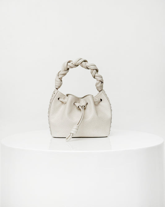 BUCKET IRIS RÁVENA MARFIL