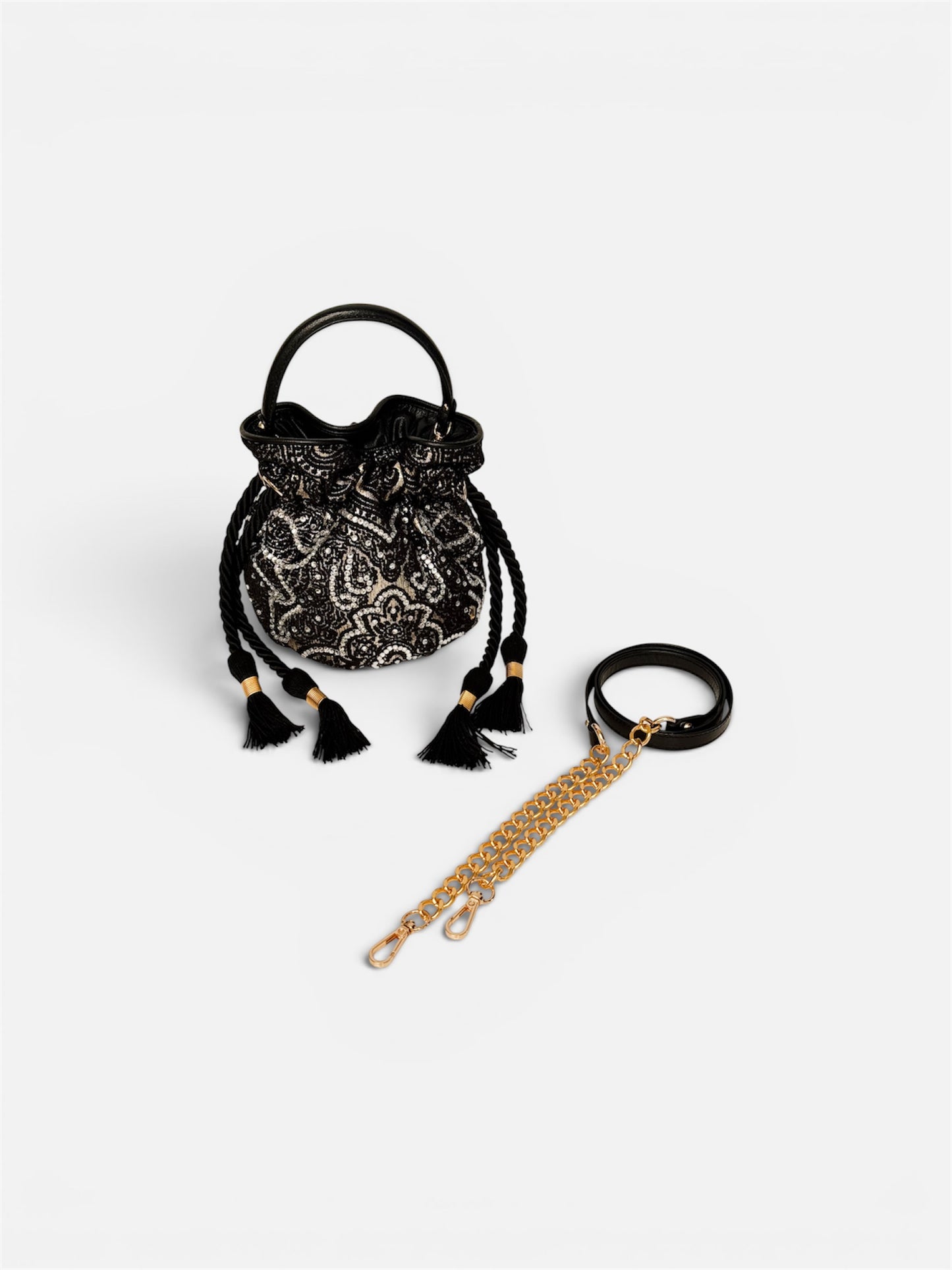 BOUCHER BUCKET BAG NEGRO PLATA