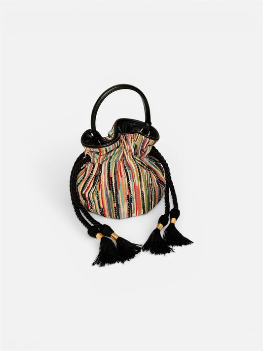 BOUCHER BUCKET BAG RAYAS NEGRO