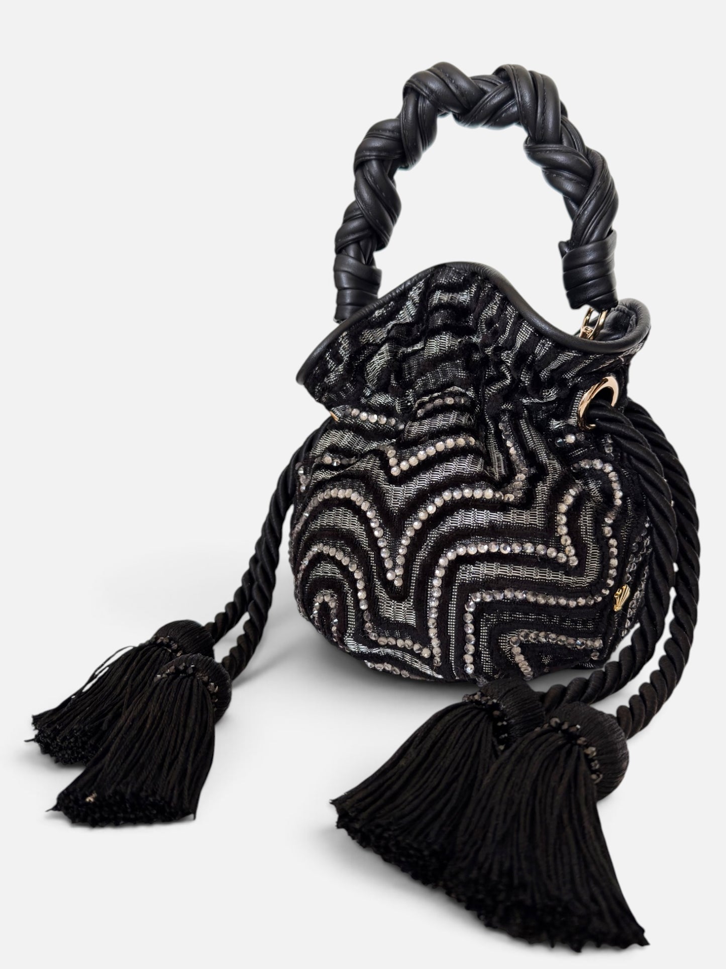 BOUCHER BUCKET BAG CARDIFF NEGRO